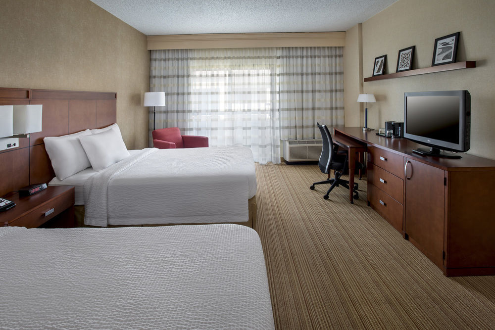 Courtyard Newark Liberty International Airport Hotel Luaran gambar