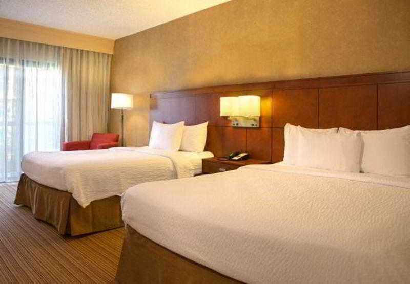 Courtyard Newark Liberty International Airport Hotel Luaran gambar